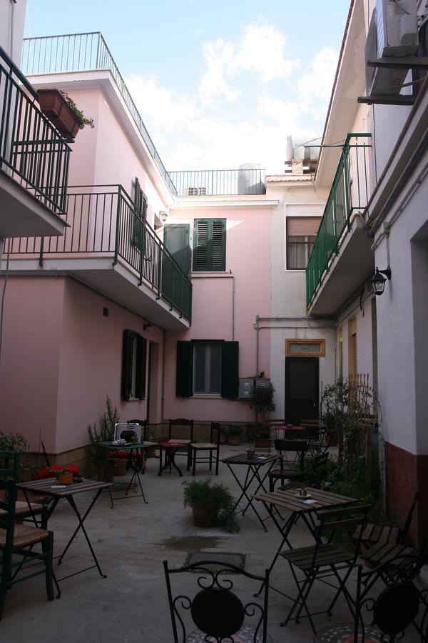 B&B Il Carmine Augusta Buitenkant foto